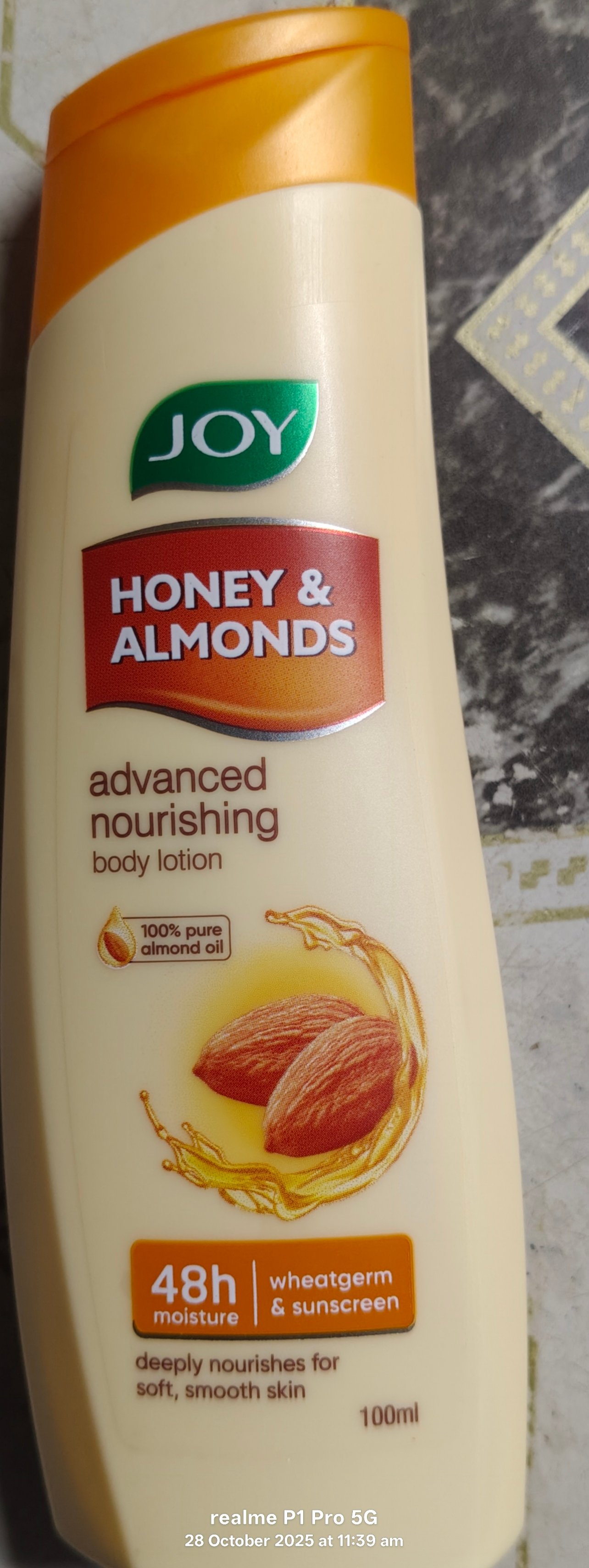 BODY LOTION 